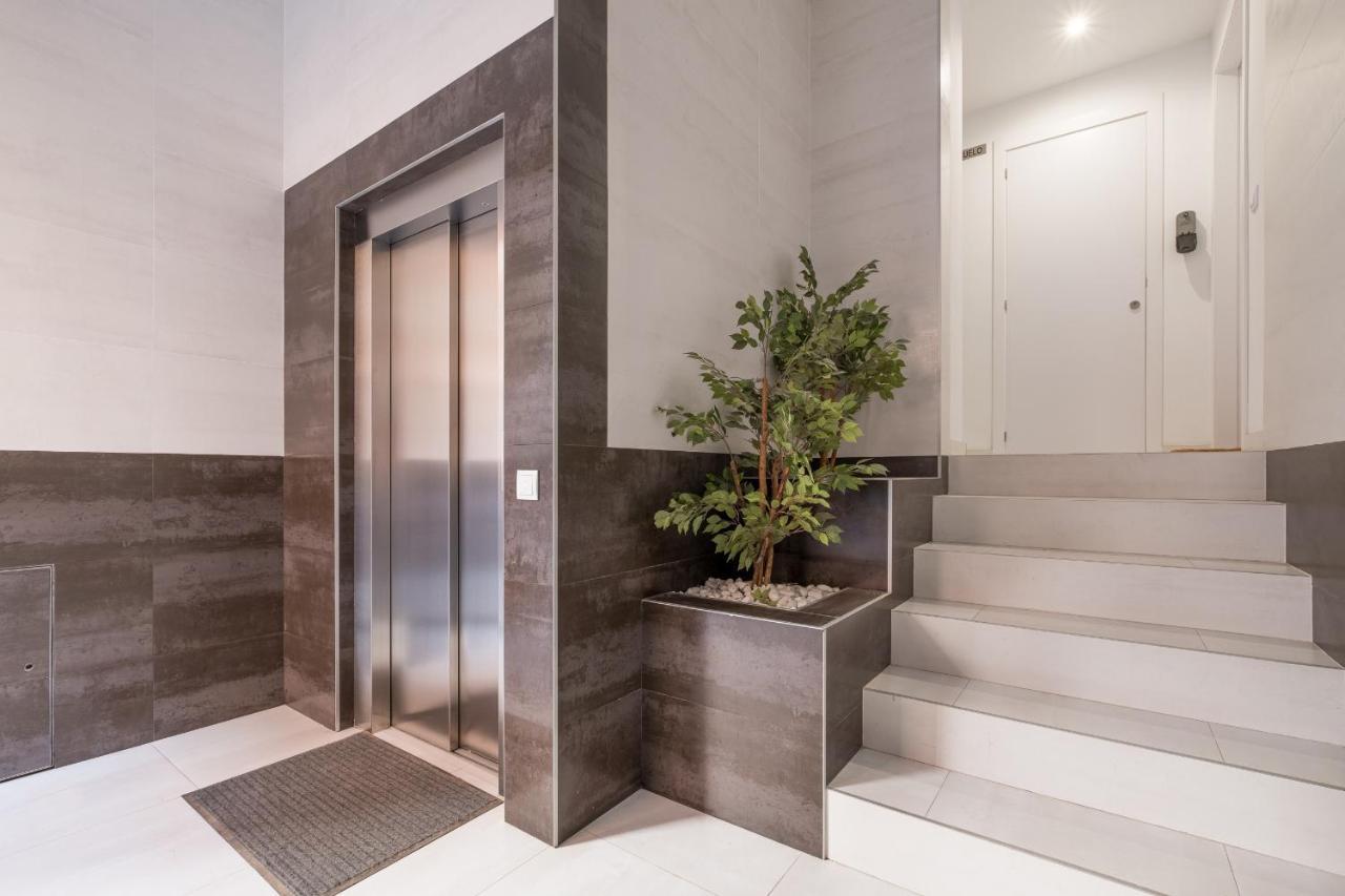 Appartement Modern, Stylish With Balcony *