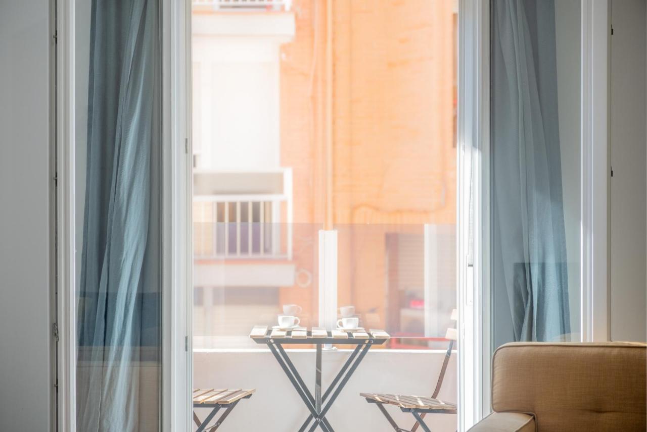 Appartement Modern, Stylish With Balcony